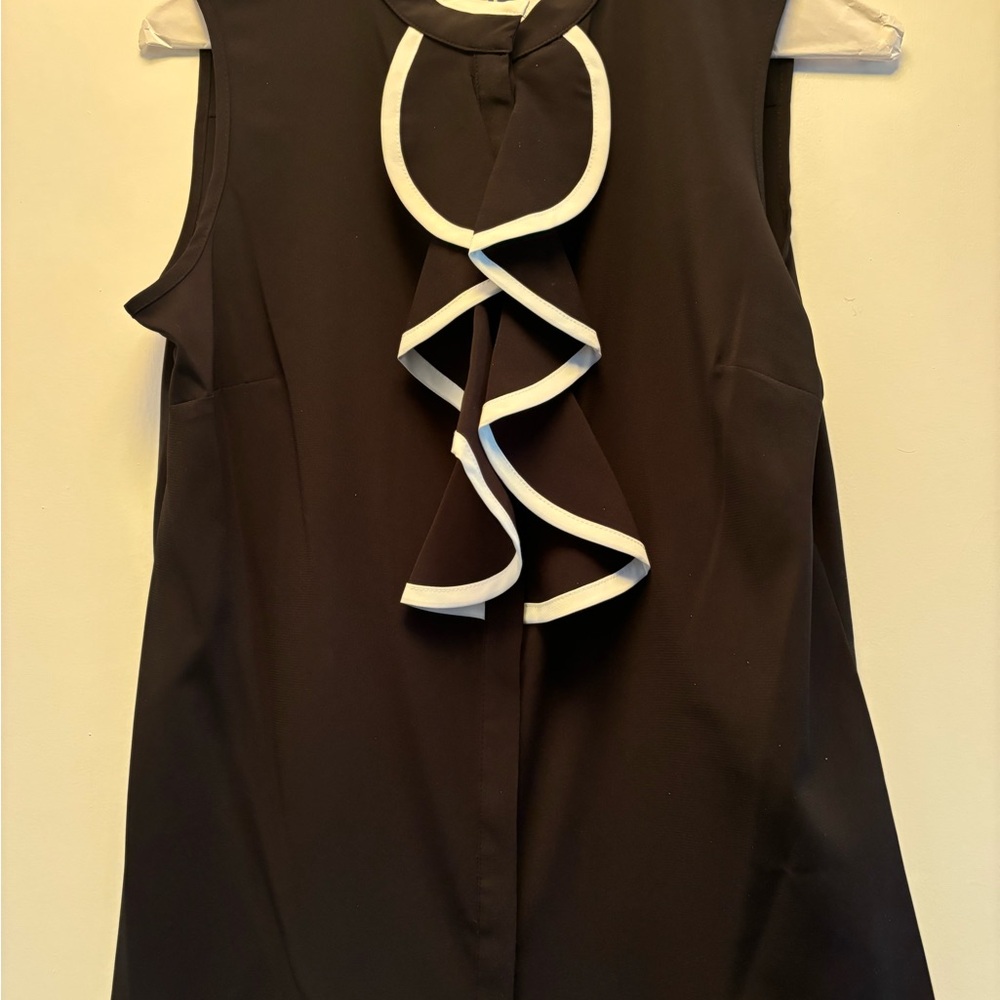 NWT Calvin Klein blouse black and white XS